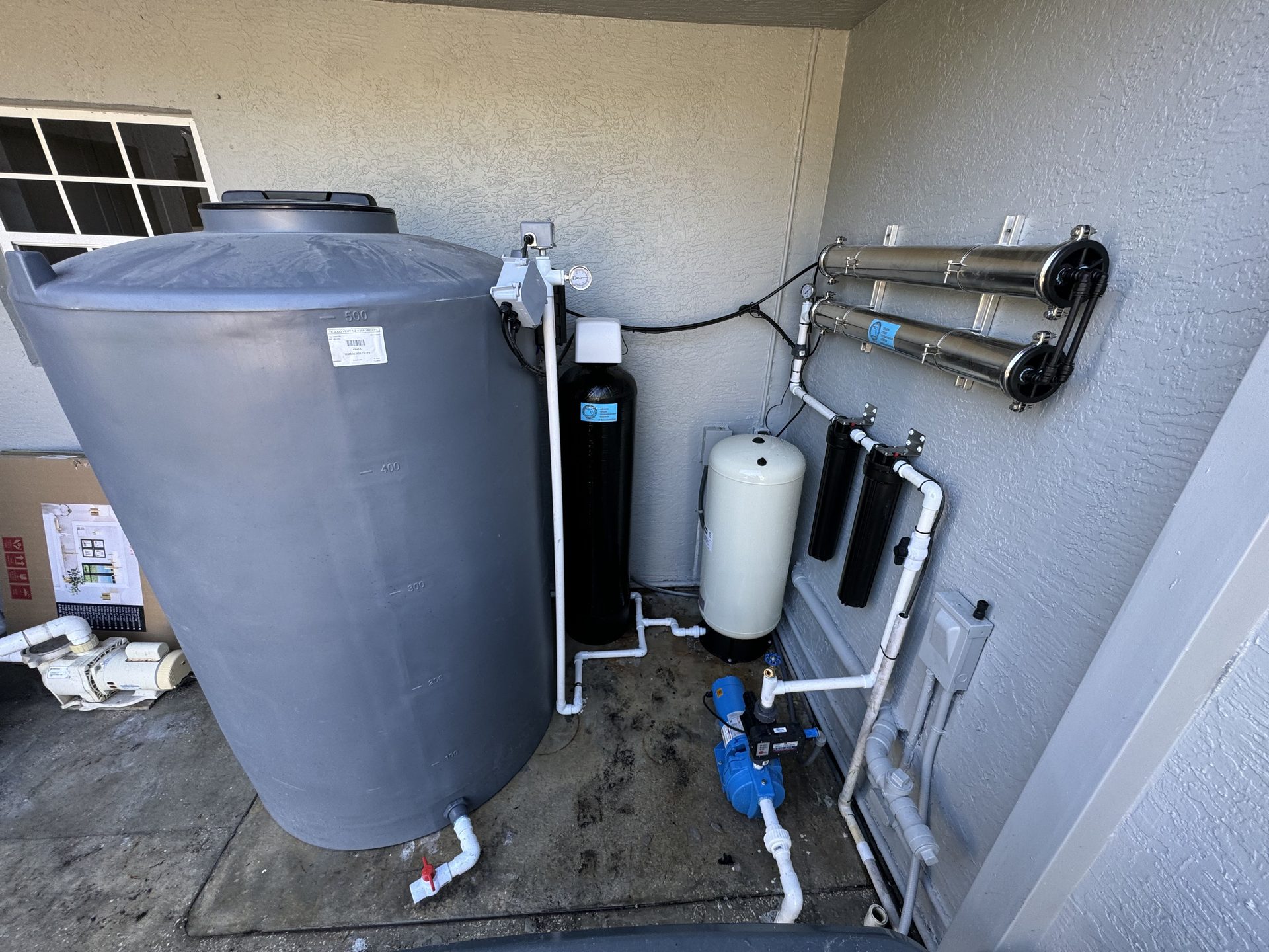 Reverse osmosis storage tank installation South Florida