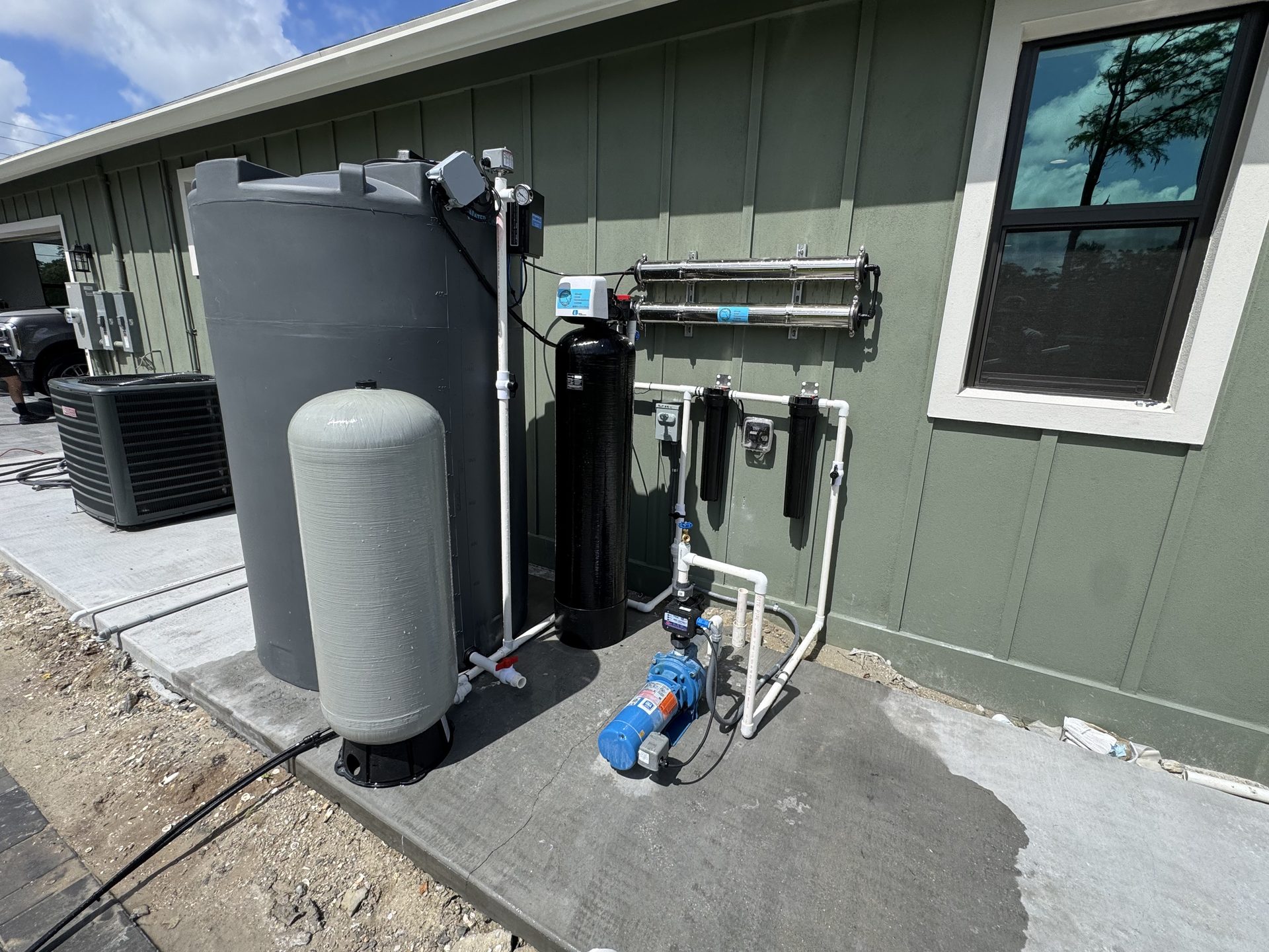 Well pump system installation in South Florida